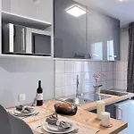 1603c Nice Studio Near Montparnasse * Paříž